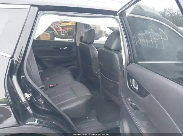 5N1AT2MVXLC802163 2020 NISSAN ROGUE - Image 8
