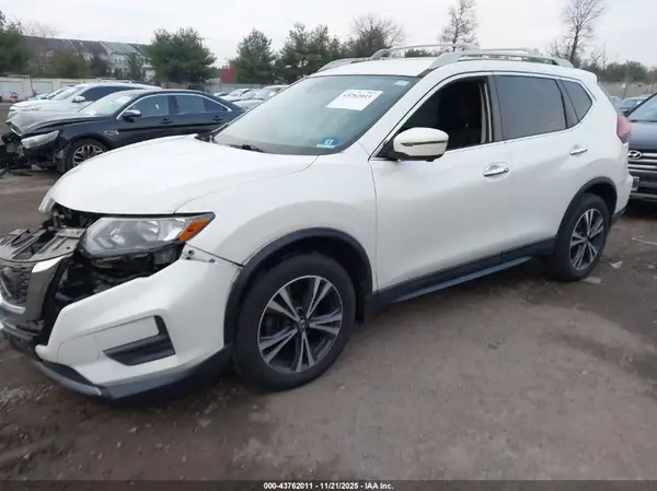 5N1AT2MVXLC808108 2020 NISSAN ROGUE - Image 2