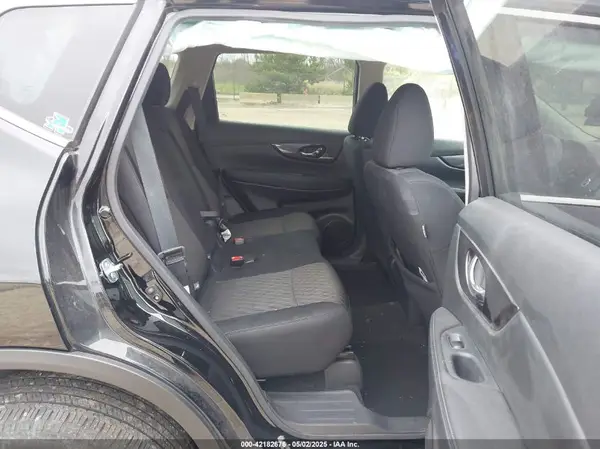 5N1AT2MVXLC816063 2020 NISSAN ROGUE - Image 8