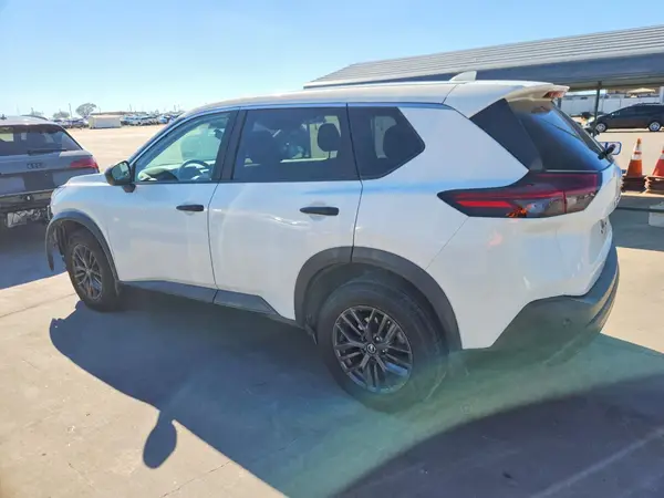 5N1AT3AA0MC813519 2021 NISSAN ROGUE - Image 2
