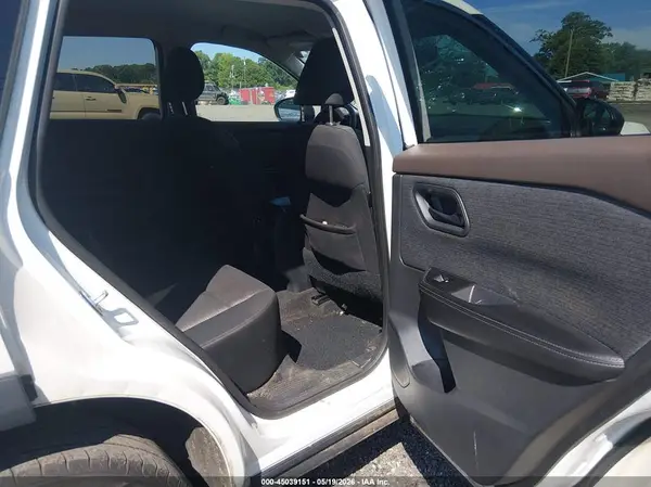 5N1AT3AA1MC765593 2021 NISSAN ROGUE - Image 8