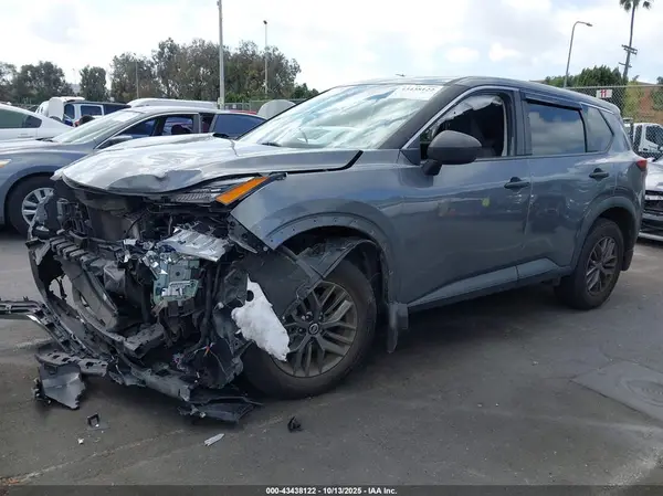 5N1AT3AA2MC747166 2021 NISSAN ROGUE - Image 2
