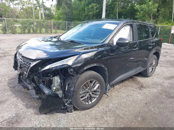 5N1AT3AA2MC796366 2021 NISSAN ROGUE - Image 2
