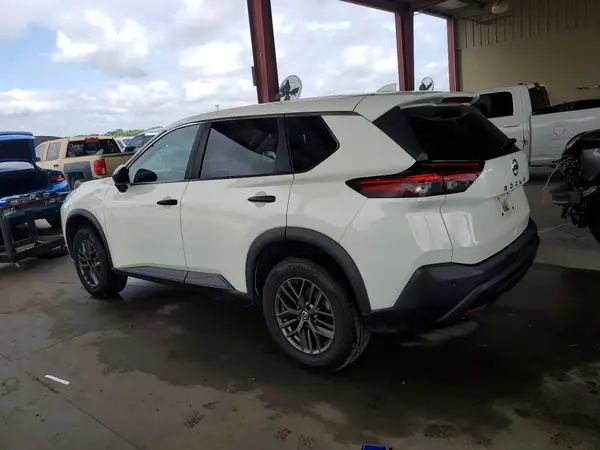 5N1AT3AA4MC695314 2021 NISSAN ROGUE - Image 2