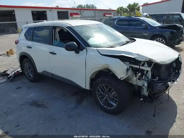 5N1AT3AA4MC808629 2021 NISSAN ROGUE - Image 1