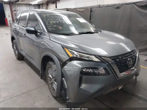 5N1AT3AA4MC834731 2021 NISSAN ROGUE - Image 1