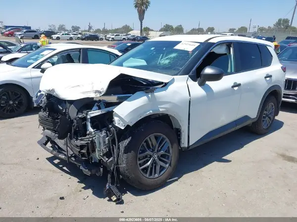 5N1AT3AA4MC841534 2021 NISSAN ROGUE - Image 2