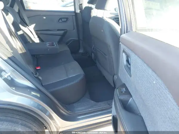 5N1AT3AA5MC826122 2021 NISSAN ROGUE - Image 8