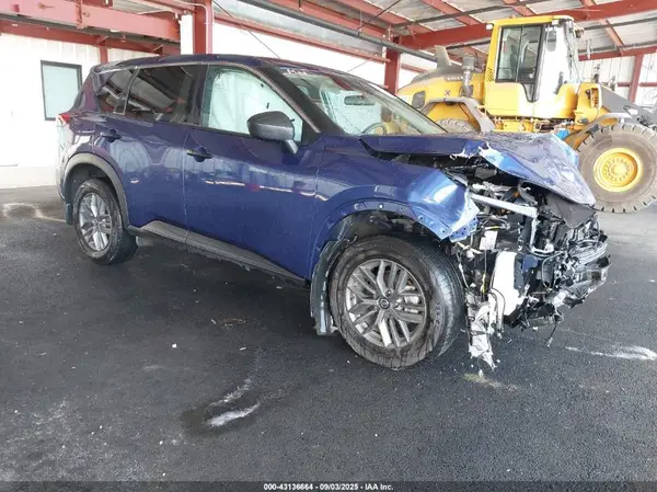 5N1AT3AA5MC847438 2021 NISSAN ROGUE - Image 1