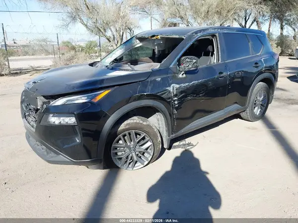 5N1AT3AA7MC685232 2021 NISSAN ROGUE - Image 2