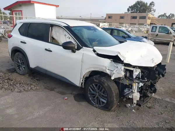 5N1AT3AA7MC741346 2021 NISSAN ROGUE - Image 1