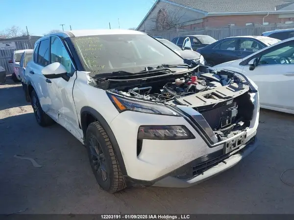 5N1AT3AA7NC671624 2022 NISSAN ROGUE - Image 1