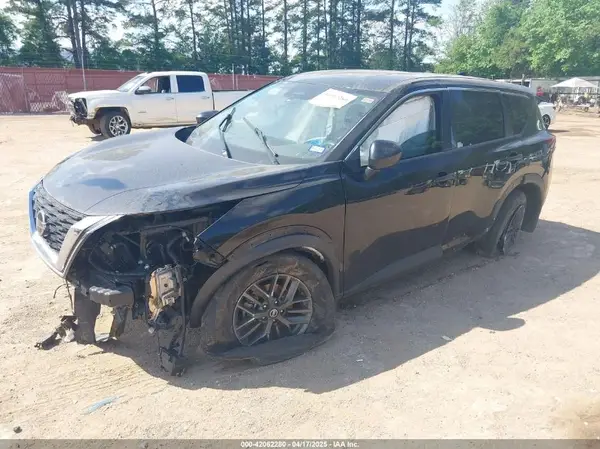 5N1AT3AA8MC679939 2021 NISSAN ROGUE - Image 2