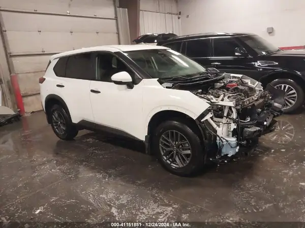 5N1AT3AA8MC715399 2021 NISSAN ROGUE - Image 1