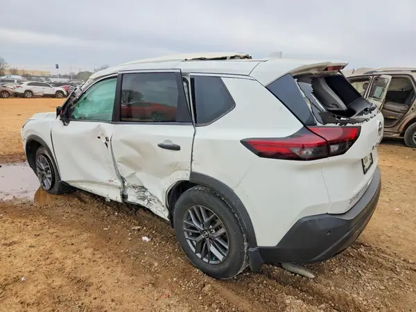 5N1AT3AA8MC736253 2021 NISSAN ROGUE - Image 2