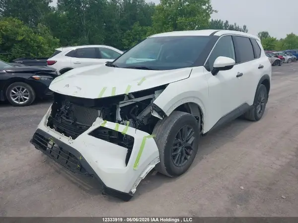 5N1AT3AA8NC694362 2022 NISSAN ROGUE - Image 2