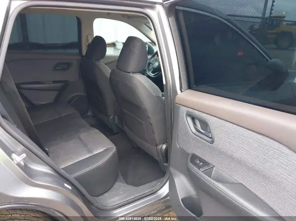 5N1AT3AA9MC678296 2021 NISSAN ROGUE - Image 8