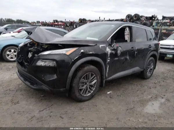 5N1AT3AA9MC691386 2021 NISSAN ROGUE - Image 2