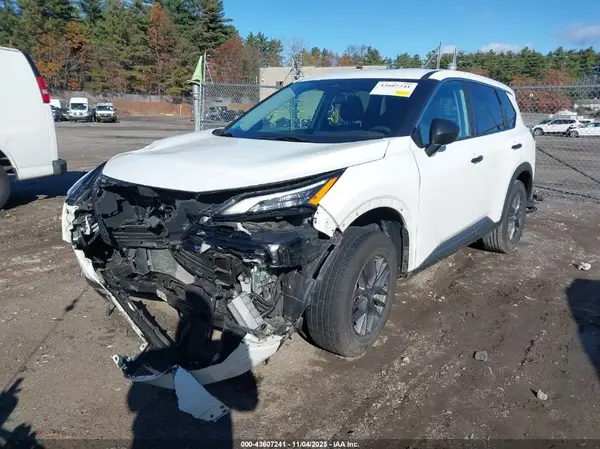 5N1AT3AA9MC767768 2021 NISSAN ROGUE - Image 2