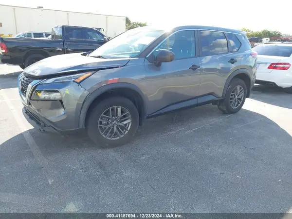 5N1AT3AA9MC795814 2021 NISSAN ROGUE - Image 2