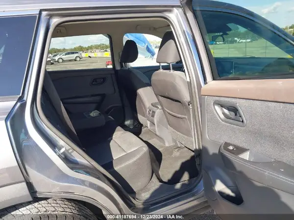 5N1AT3AA9MC795814 2021 NISSAN ROGUE - Image 8