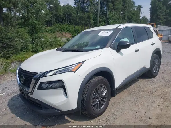 5N1AT3AB0MC695013 2021 NISSAN ROGUE - Image 2