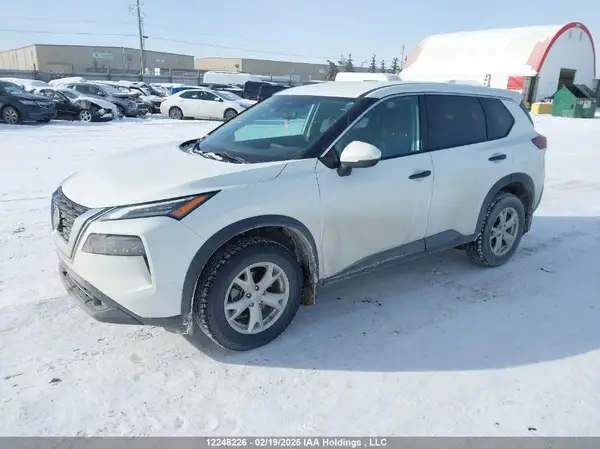 5N1AT3AB0MC745473 2021 NISSAN ROGUE - Image 2