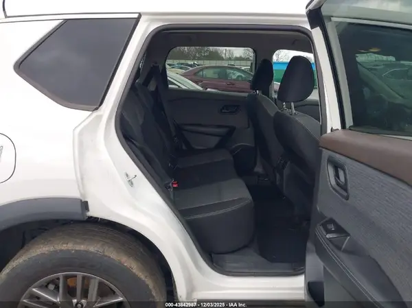 5N1AT3AB0MC754013 2021 NISSAN ROGUE - Image 8