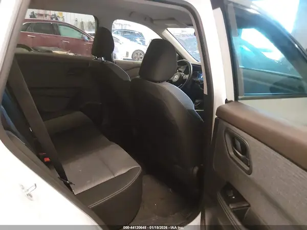 5N1AT3AB0MC755694 2021 NISSAN ROGUE - Image 8