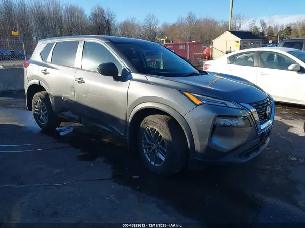 5N1AT3AB0MC808538 2021 NISSAN ROGUE - Image 1