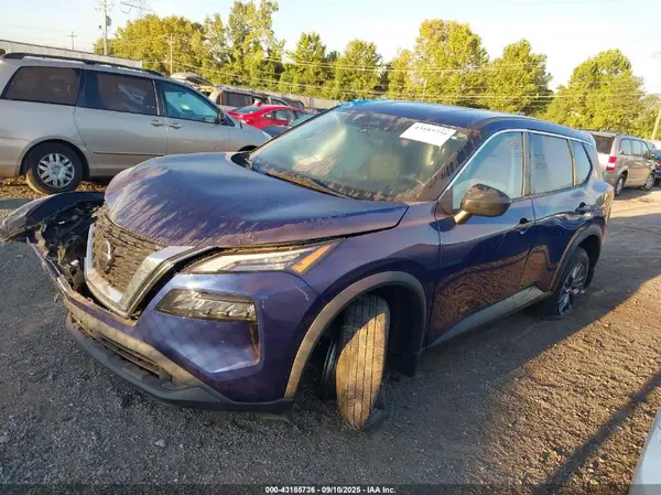 5N1AT3AB0MC828319 2021 NISSAN ROGUE - Image 2
