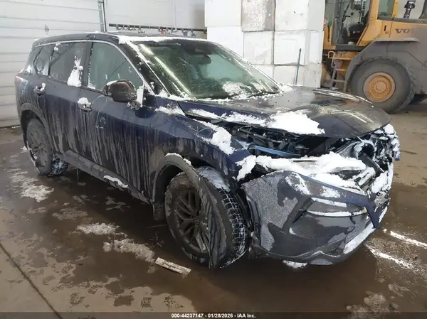 5N1AT3AB0MC840907 2021 NISSAN ROGUE - Image 1