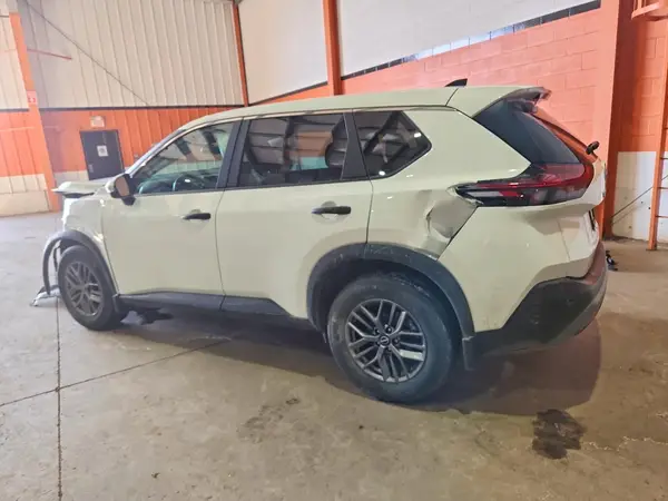 5N1AT3AB0PC883714 2023 NISSAN ROGUE - Image 2