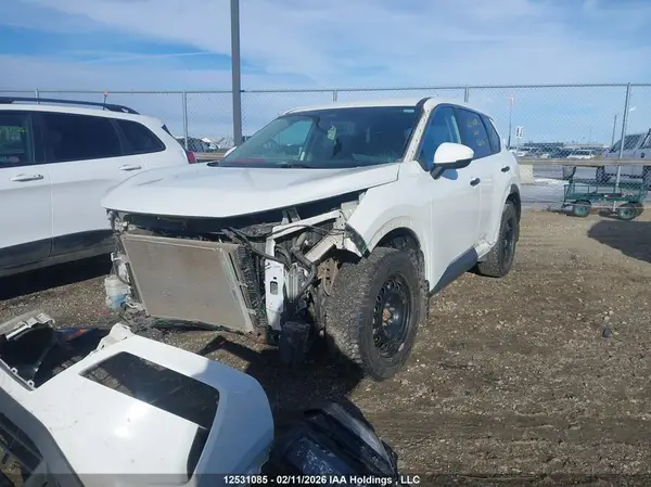5N1AT3AB1MC716774 2021 NISSAN ROGUE - Image 2