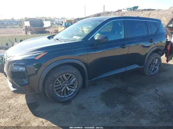 5N1AT3AB1MC741111 2021 NISSAN ROGUE - Image 2