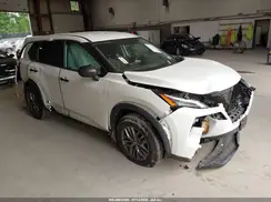5N1AT3AB1MC805888 2021 NISSAN ROGUE