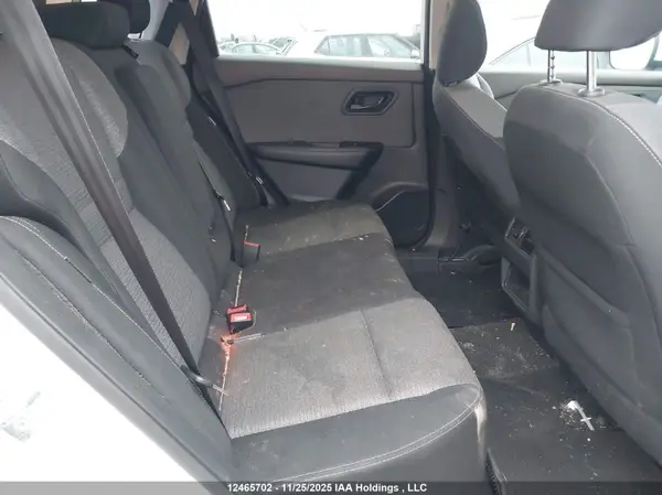 5N1AT3AB1NC679307 2022 NISSAN ROGUE - Image 8