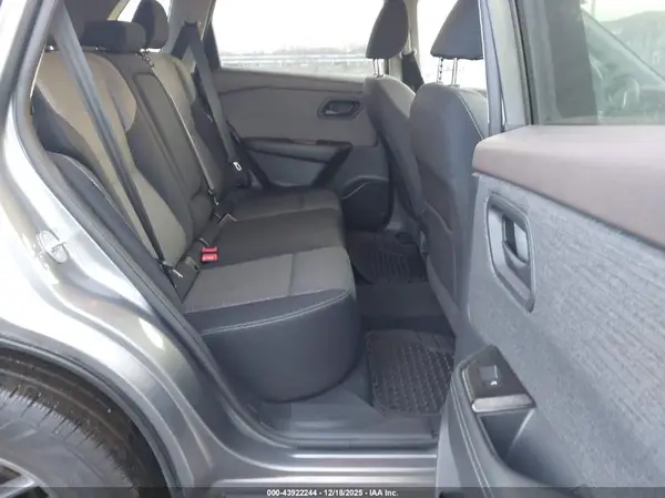 5N1AT3AB2MC701295 2021 NISSAN ROGUE - Image 8
