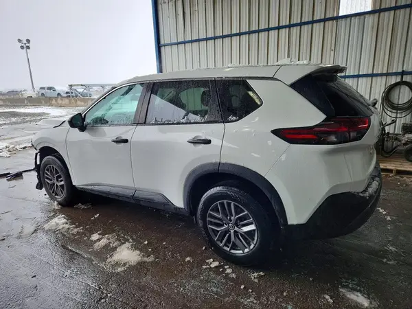 5N1AT3AB2MC734944 2021 NISSAN ROGUE - Image 2