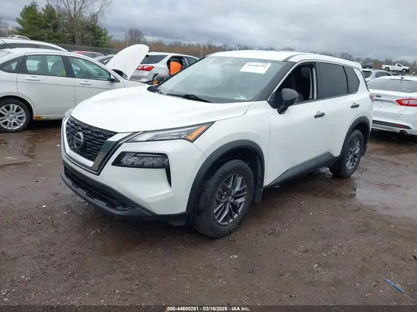 5N1AT3AB2MC754031 2021 NISSAN ROGUE - Image 2