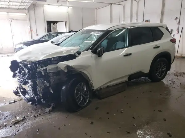 5N1AT3AB2MC808797 2021 NISSAN ROGUE - Image 1