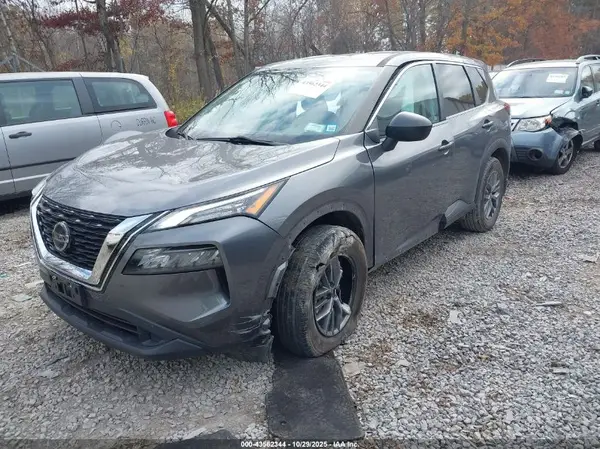 5N1AT3AB2MC830833 2021 NISSAN ROGUE - Image 2