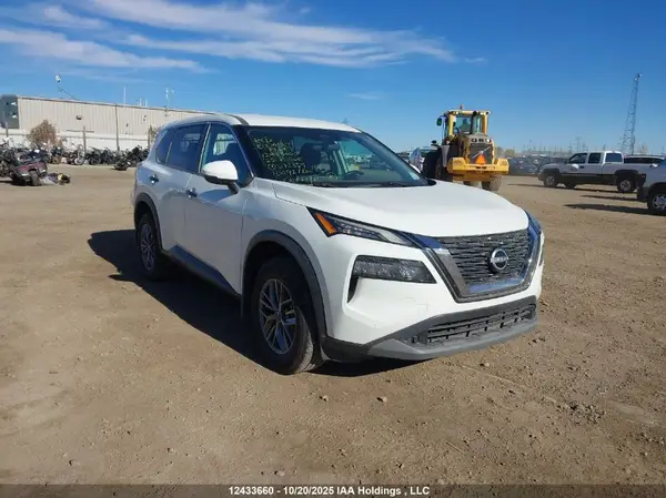 5N1AT3AB2NC671359 2022 NISSAN ROGUE - Image 1