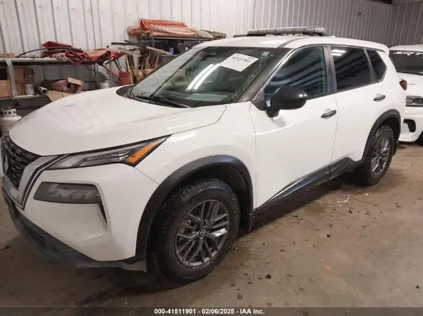 5N1AT3AB3MC758170 2021 NISSAN ROGUE - Image 2
