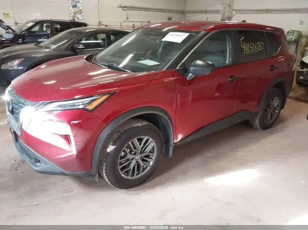 5N1AT3AB3MC821669 2021 NISSAN ROGUE - Image 2