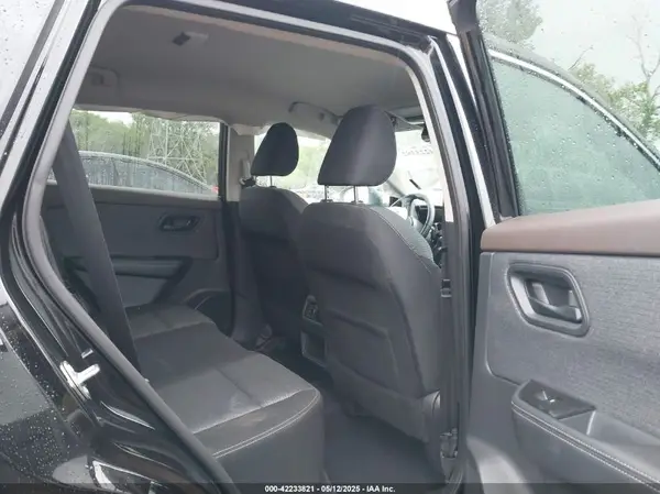 5N1AT3AB3MC844630 2021 NISSAN ROGUE - Image 8