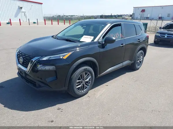 5N1AT3AB4MC736811 2021 NISSAN ROGUE - Image 2