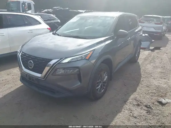 5N1AT3AB4MC771073 2021 NISSAN ROGUE - Image 2