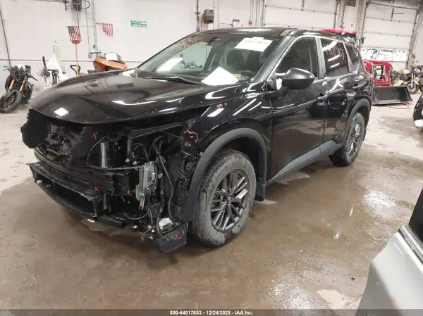 5N1AT3AB4MC806405 2021 NISSAN ROGUE - Image 2