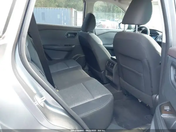 5N1AT3AB4MC840845 2021 NISSAN ROGUE - Image 8